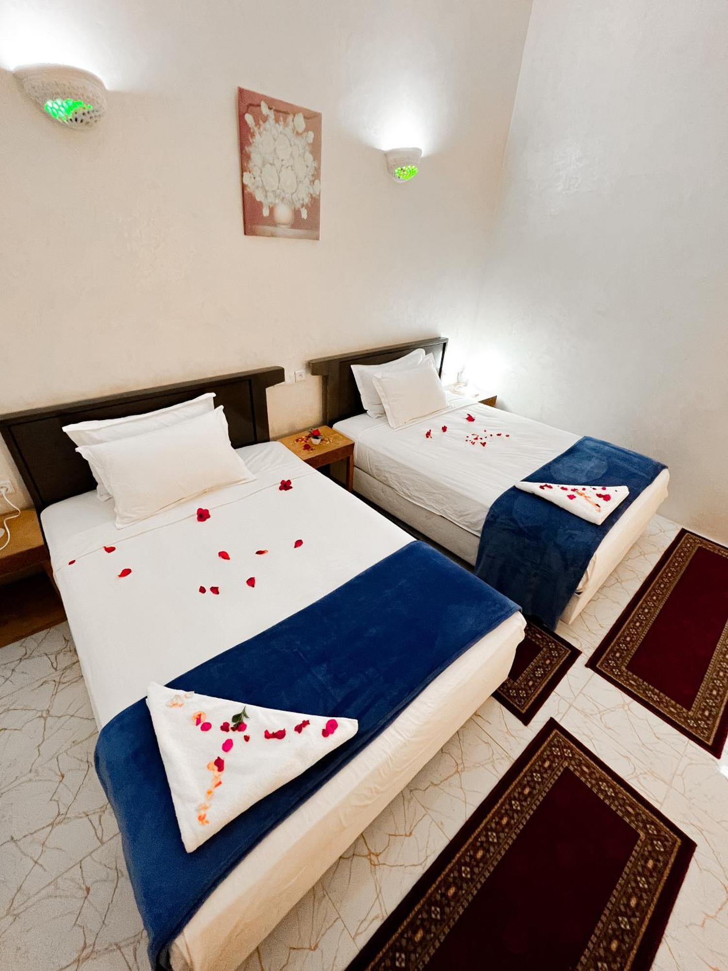 Guest House Qodwa Sidi Abdallah Ghiat Exterior foto